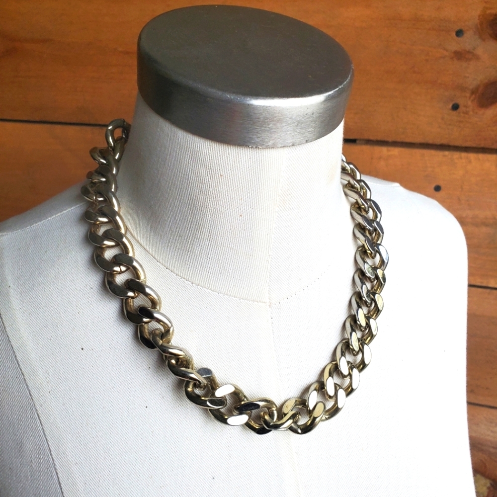 🎉 Statement Cuban link necklace